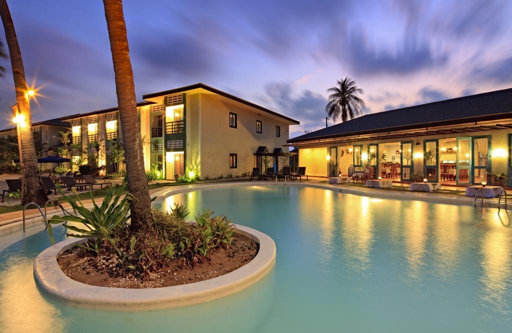 Microtel By Wyndham Puerto Princesa Exterior foto
